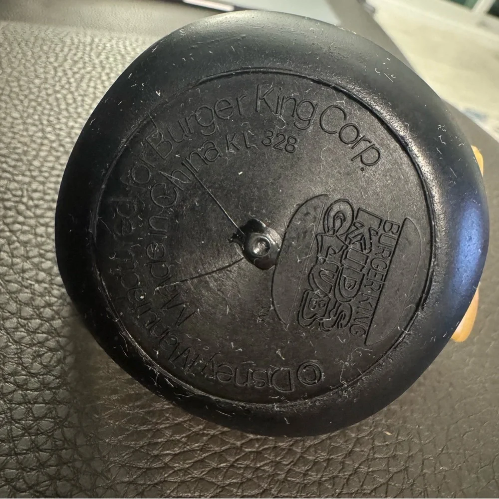 Disney's A Goofy Movie Burger King Kids Club Goofy and Max on Inner Tube Toy ‘95